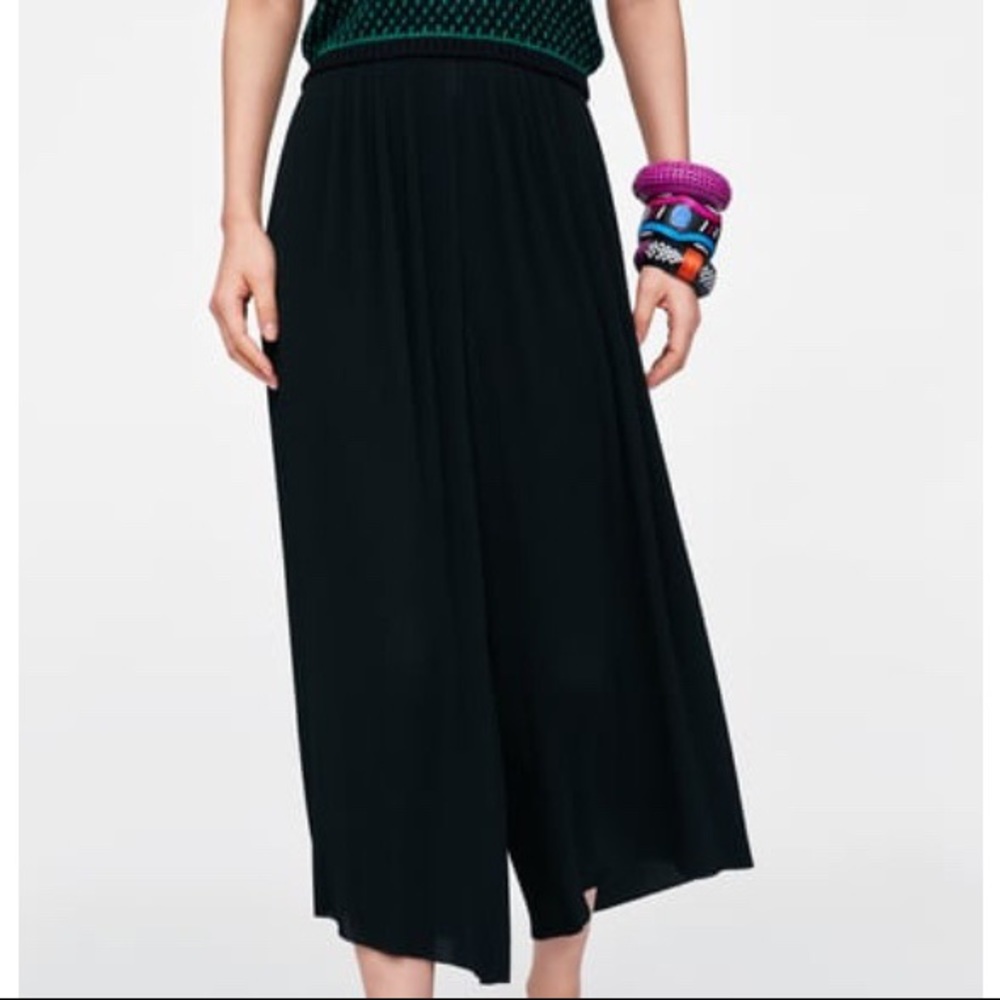 Zara plisse black culottes